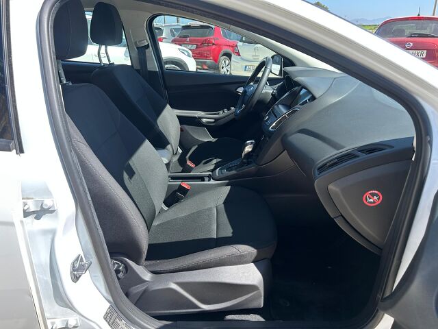 FORD FOCUS BUSINESS 1.5 TDCI AUTO SPANISH LHD IN SPAIN 105000 MILES SUPERB 2016